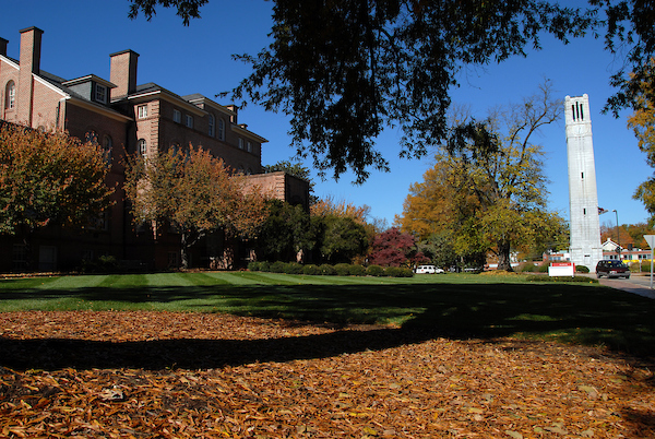 Fall surrounds Holladay Hall and the Memorial Belltower. PHOTO BY ROGER WINSTEAD