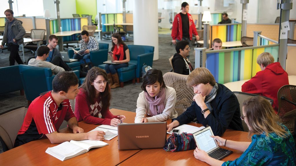 Students in Hunt Library