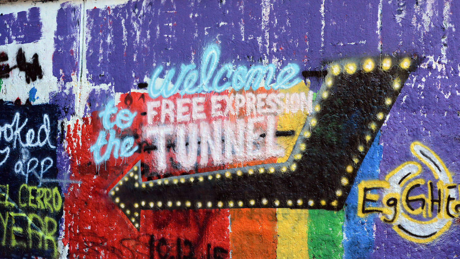 Free Expression Tunnel