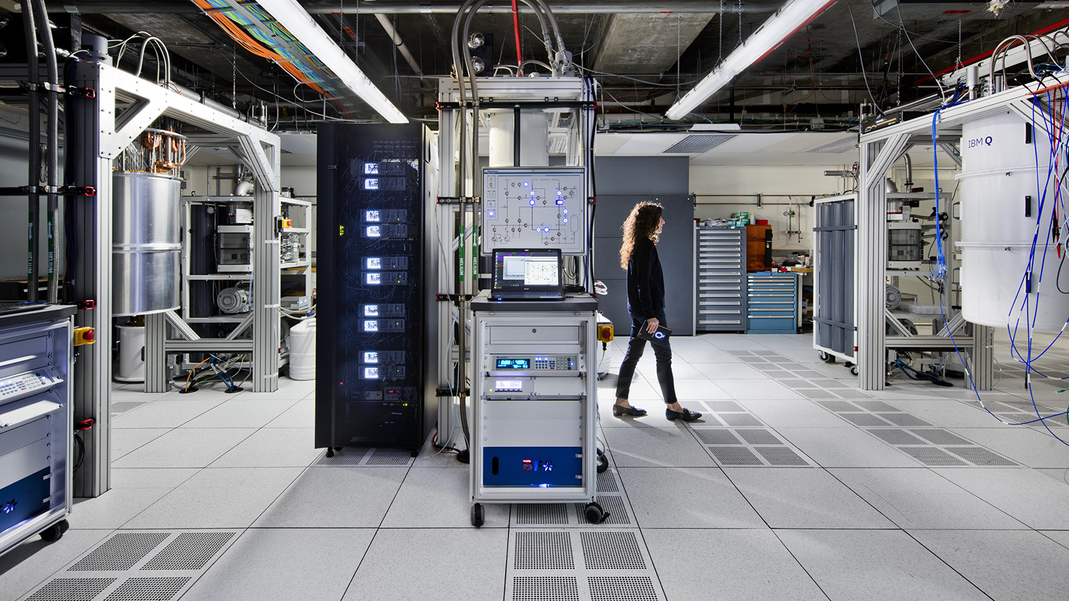 IMB Q Network quantum computing facility