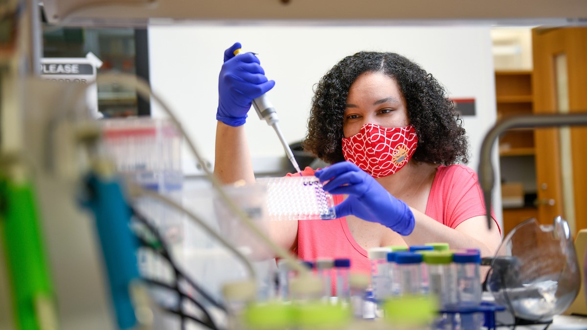 Students complete their research in Molecular and Structural Biochemistry