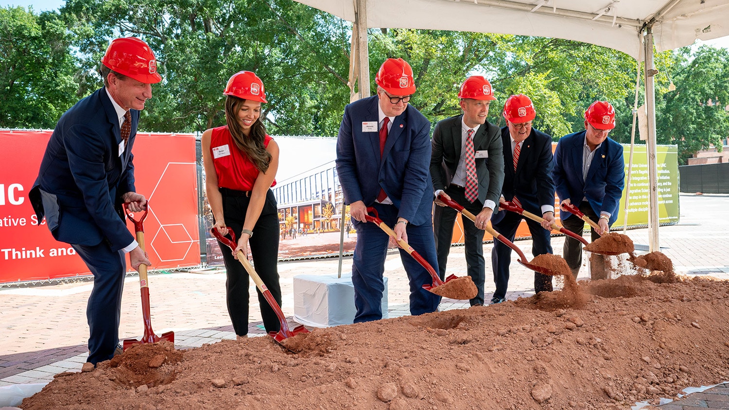 Integrative Sciences Building groundbreaking ceremony